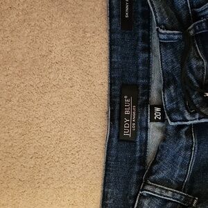 Judy blue jeans, skinny fit size 20.